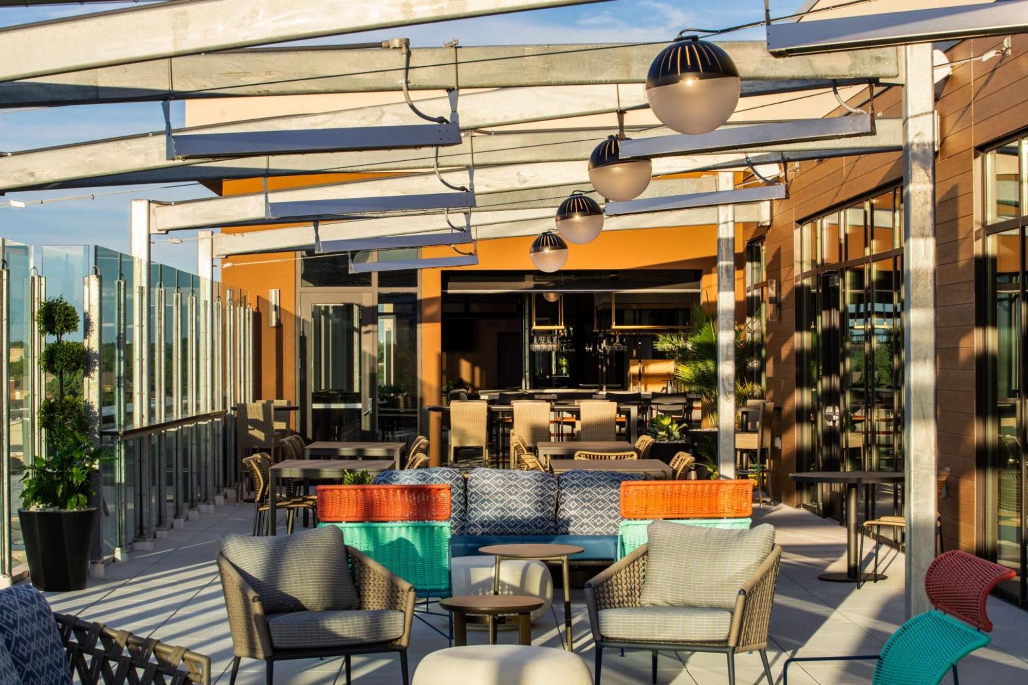 Tempo By Hilton Louisville Downtown Nulu Exterior foto